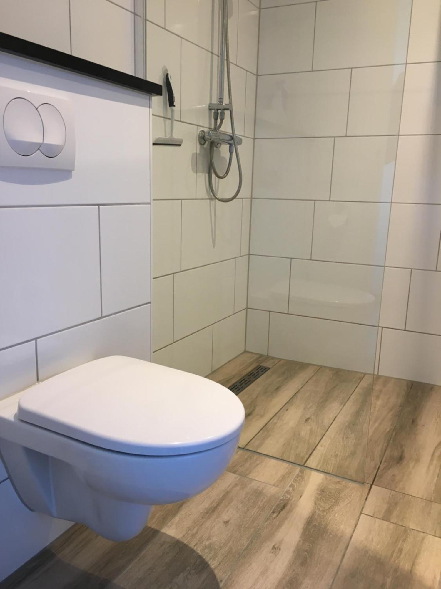 Bungalow Op Bedrijf Met Melkkoeien De Cocksdorp  Esterno foto